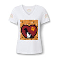 Pet Lover V-Neck Tee — "Partager l'amour avec les animaux" Animal Rescue Shirt